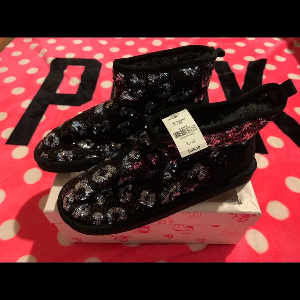 VS Pink leopard cheetah slippers nib Sz large